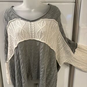 POL Textured Knit Open-Weave Sweater in Gray and Cream